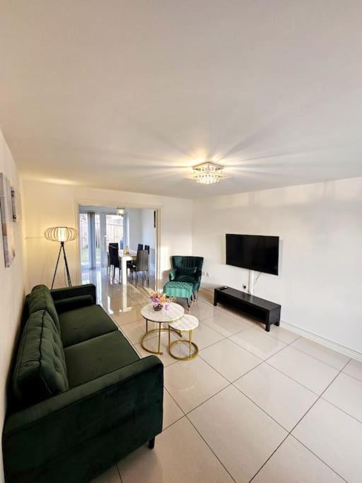 Spacious Modern 4Bd House Kingston upon Hull Zewnętrze zdjęcie