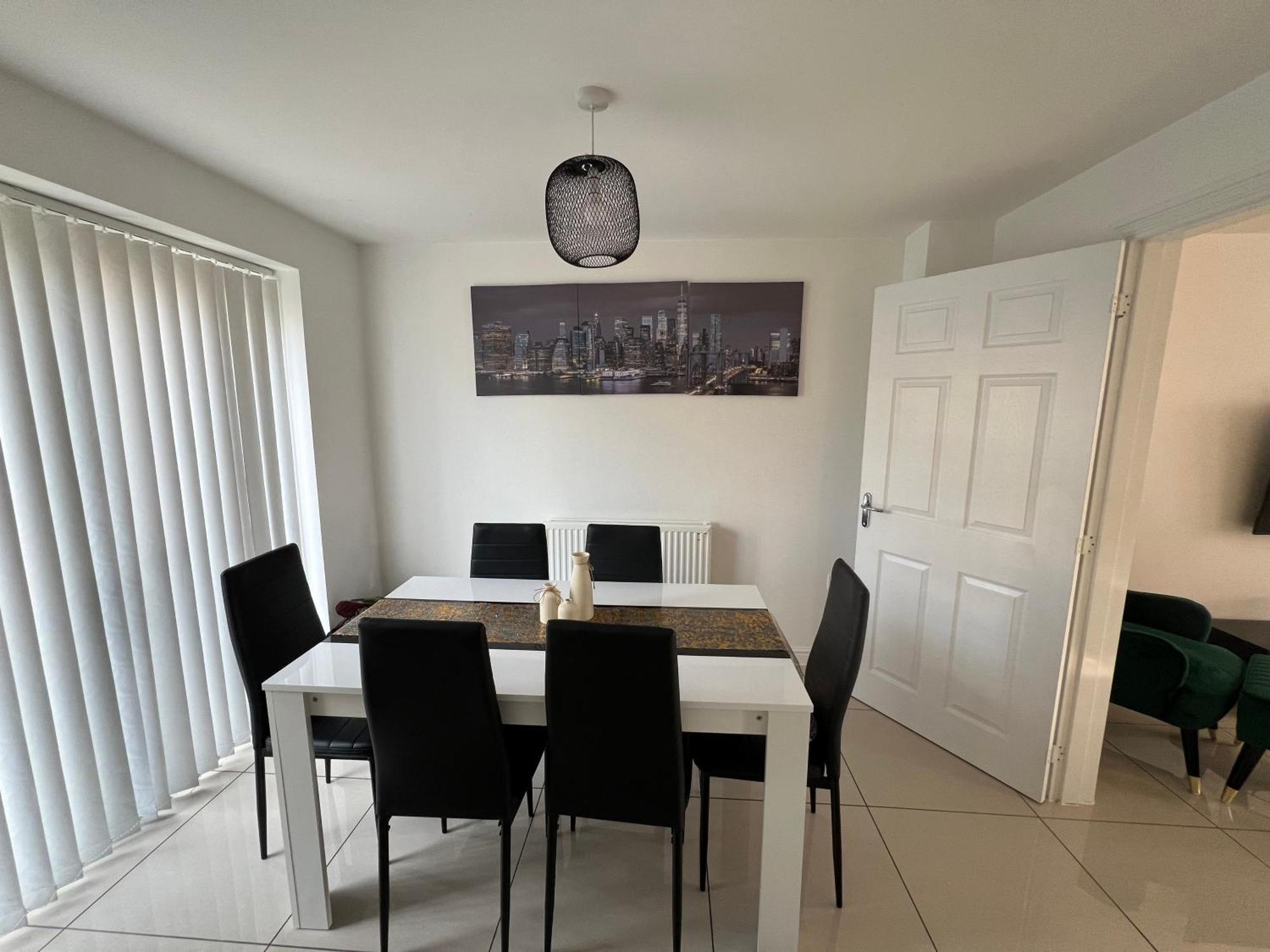 Spacious Modern 4Bd House Kingston upon Hull Zewnętrze zdjęcie
